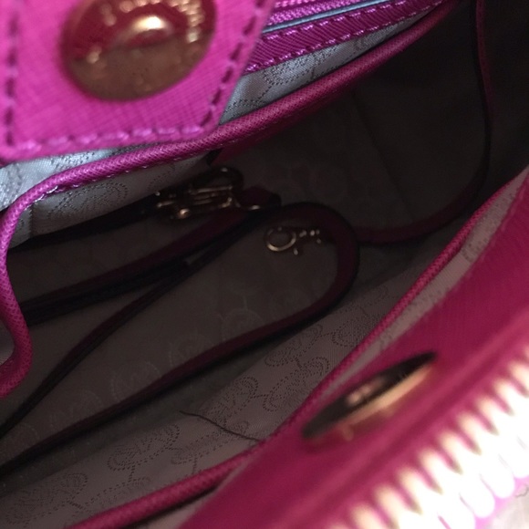 Authentic Michael Kors bag - Picture 6 of 6